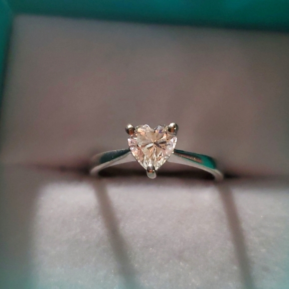 Jewelry - 925 Heart Ring